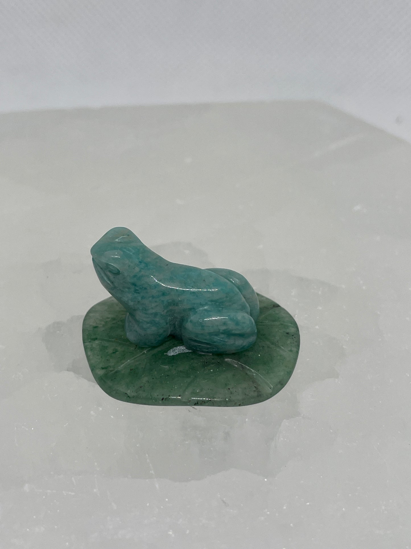 Amazonite Frog on Leaf Mini