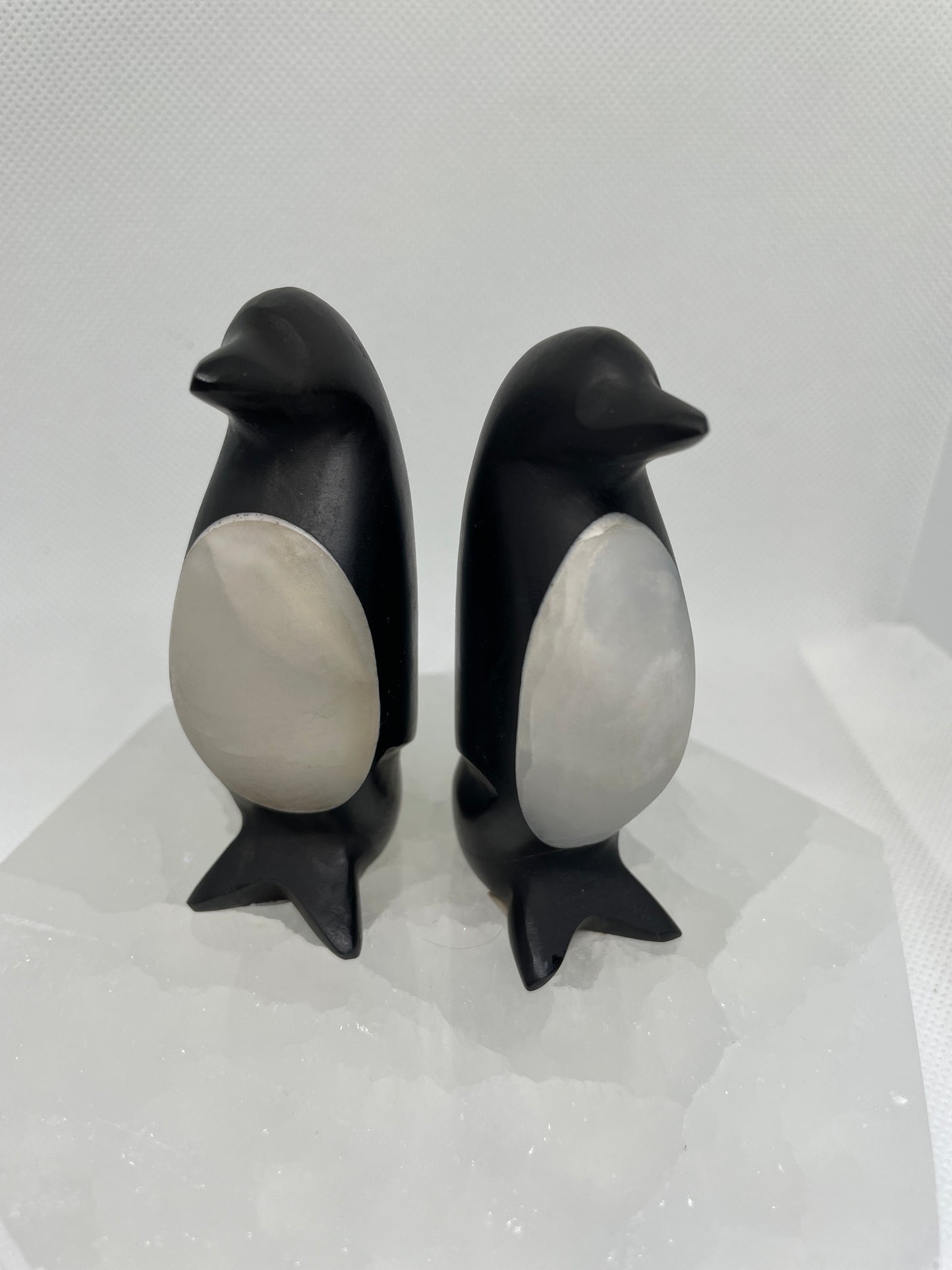 Unpolished Black Onyx x White Onyx Penguin(small)
