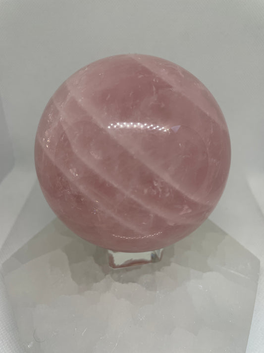 Rose Quartz Sphere W/Asterism 87mm
