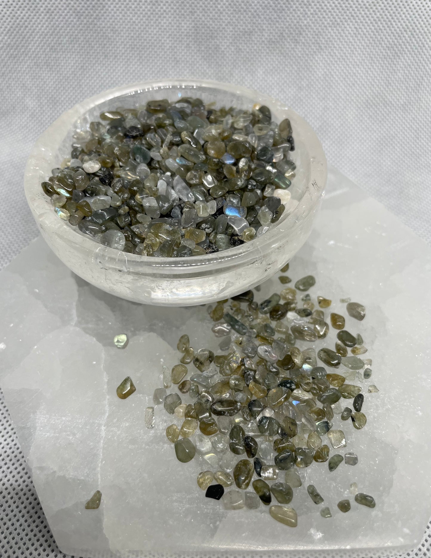 Labradorite Chips