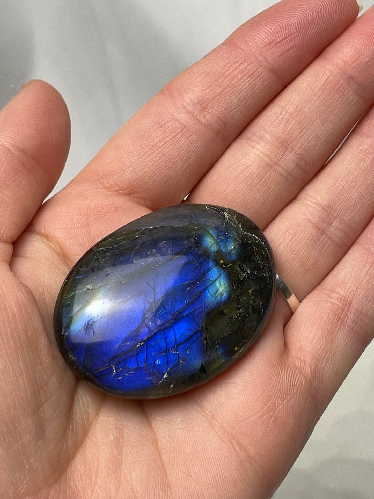 Labradorite Mini Palm (Intuitive pick)