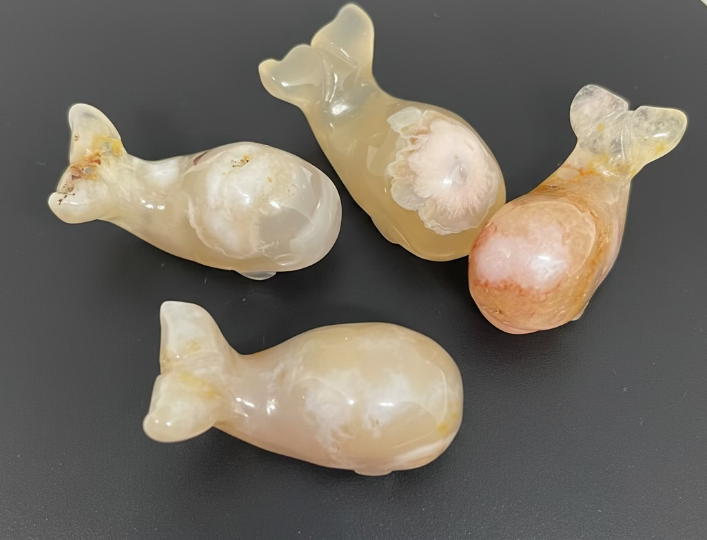 Mini Flower Agate Whale